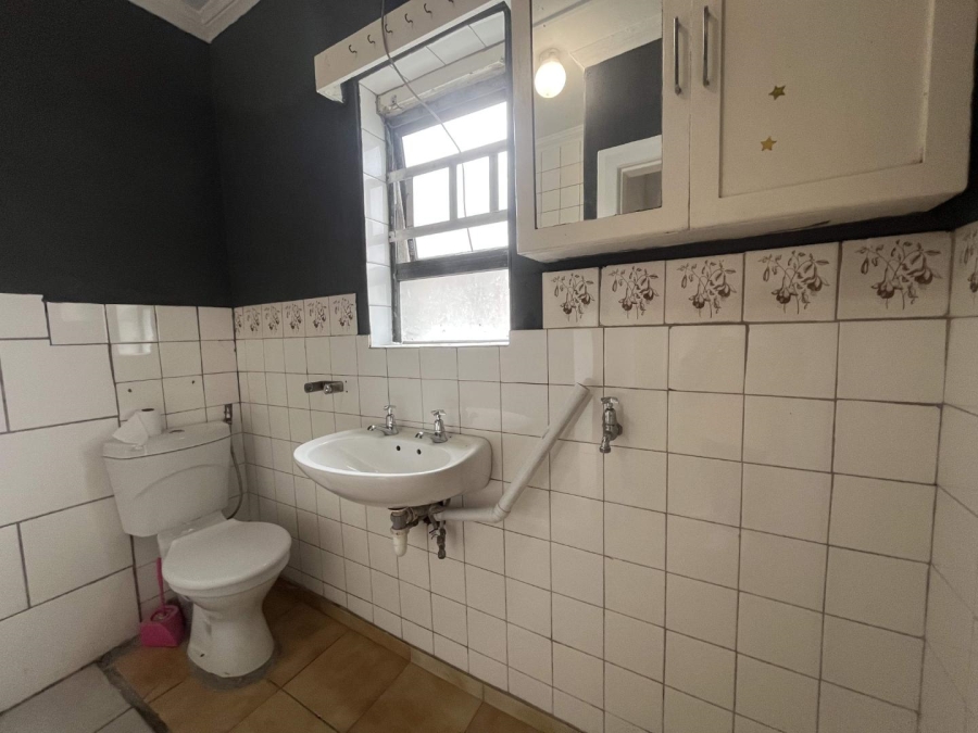 To Let 2 Bedroom Property for Rent in Brooklyn Western Cape